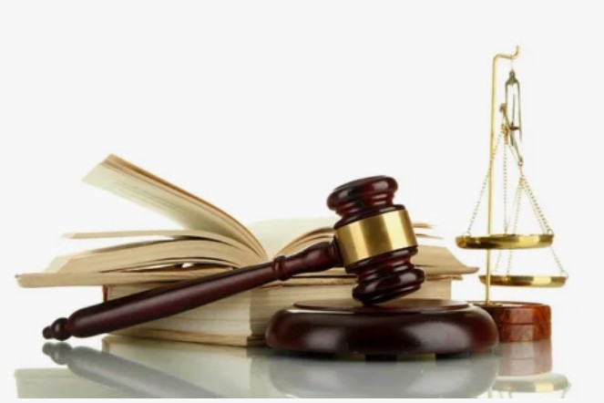Услуги адвоката в Ульяновске: правовая поддержка бизнеса